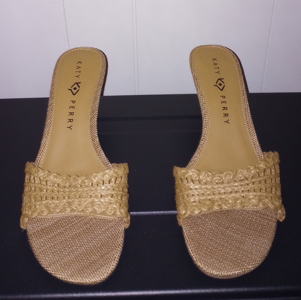 Katy Perry Flower Woven Sandal